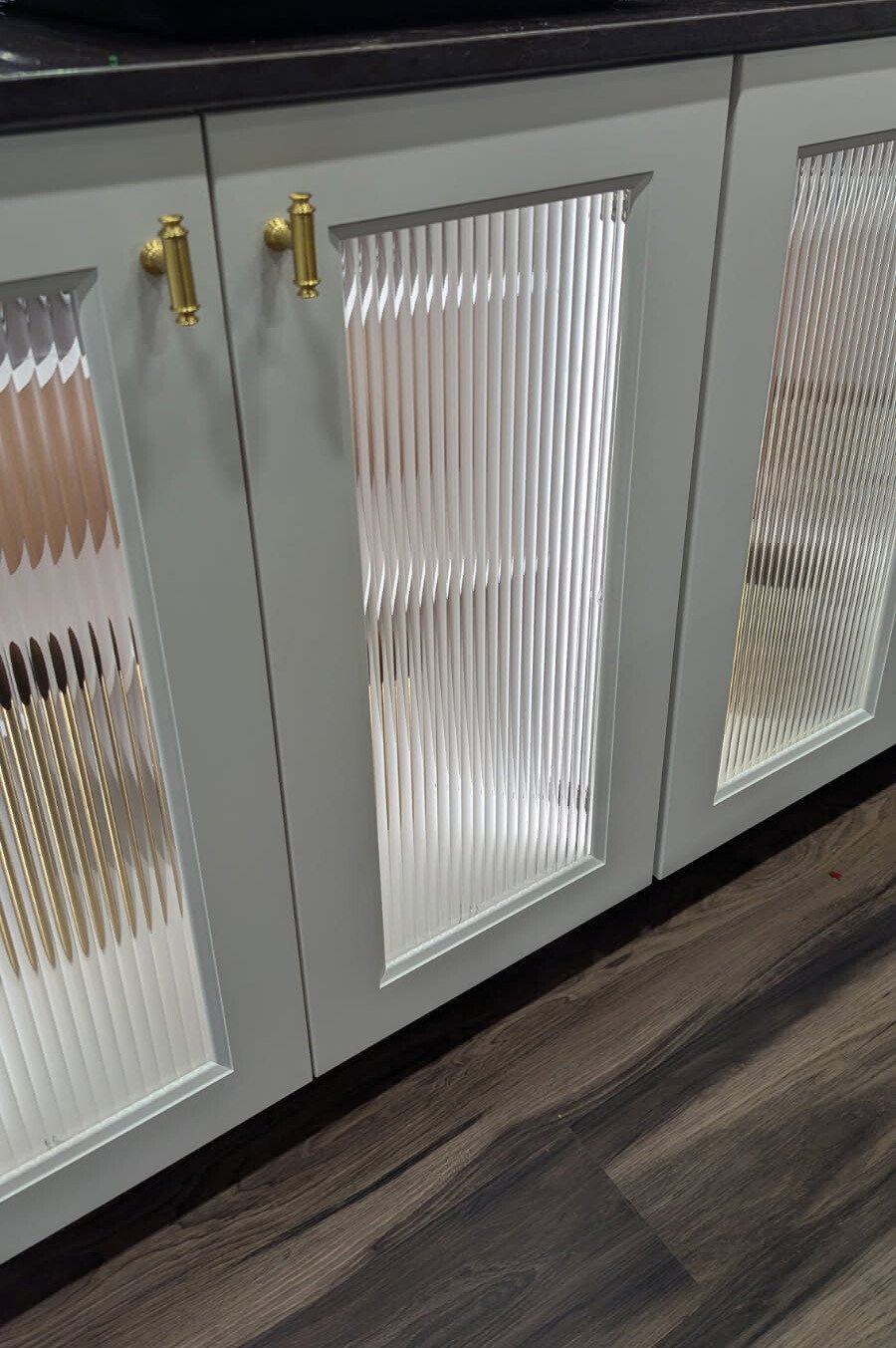 Reeded glass